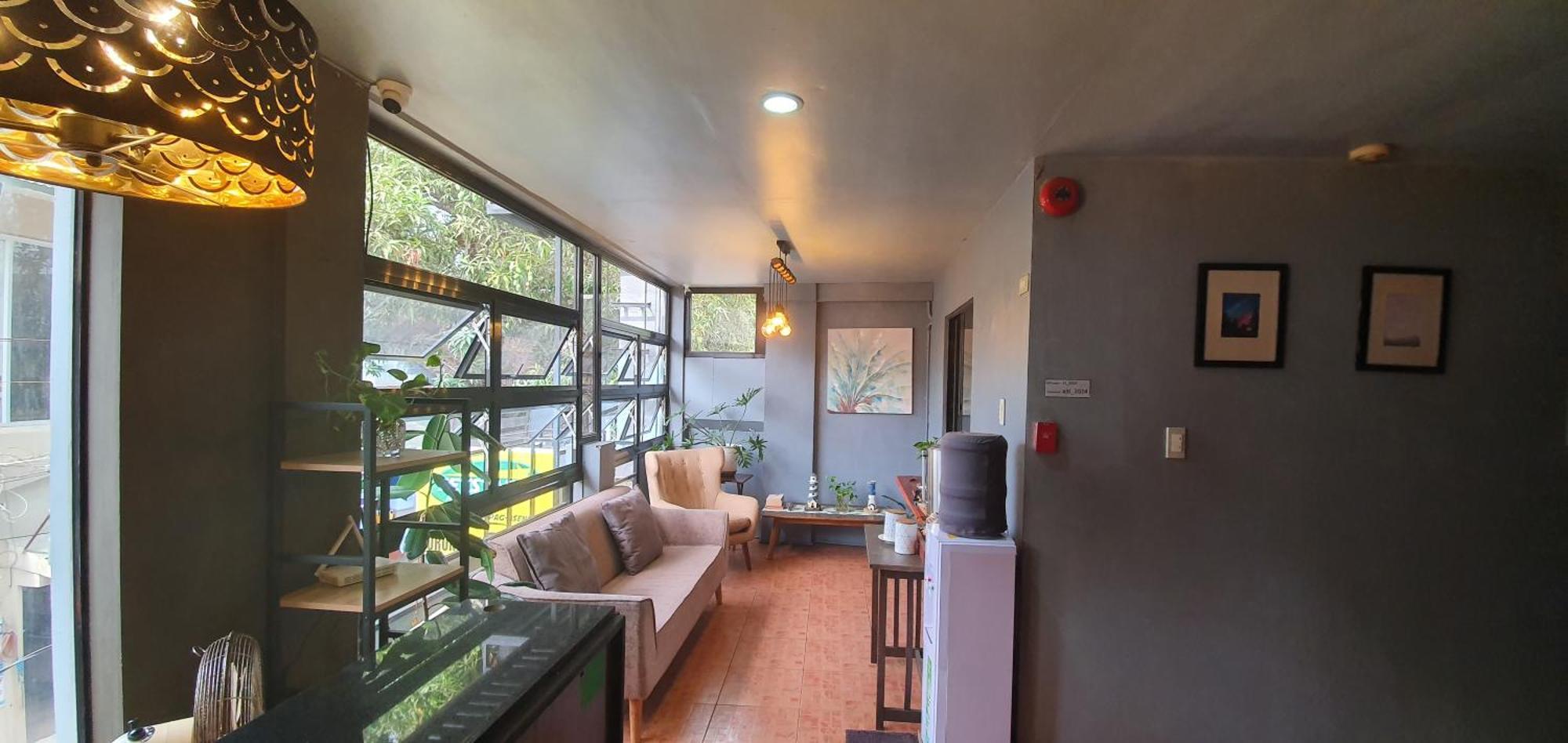 Aj Tourist Inn โกรอน ภายนอก รูปภาพ